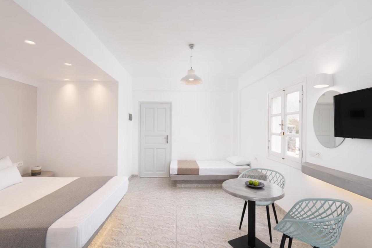 White Lily Suites & Lofts - Adults Only 16 Plus Perivolos  Exterior photo