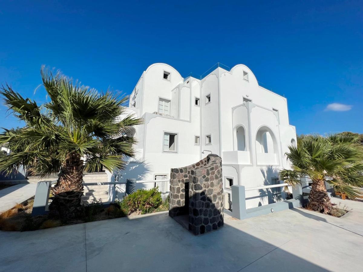 White Lily Suites & Lofts - Adults Only 16 Plus Perivolos  Exterior photo